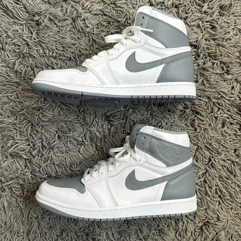 Jordan 1 “OG Stealth” size 11 - brand new never worn